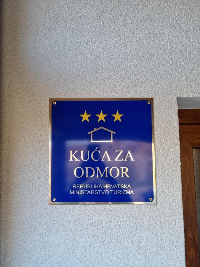 Kuca Za Odmor Baron Kutjevo Exterior foto